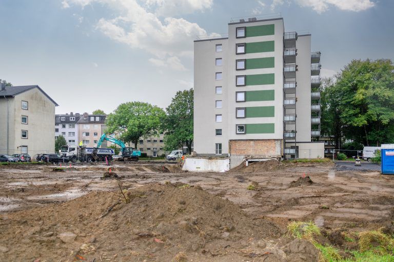 250909_Am_Dornbusch_9621_300mm x 300dpi